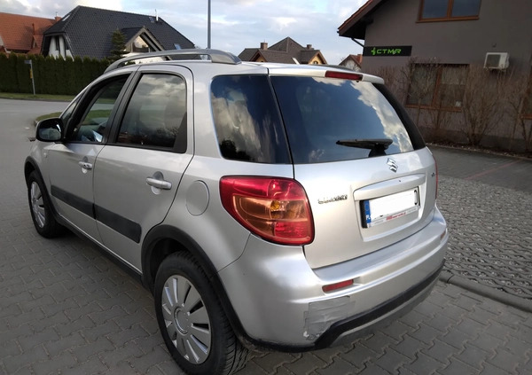 Suzuki SX4 cena 15900 przebieg: 432000, rok produkcji 2010 z Orneta małe 211